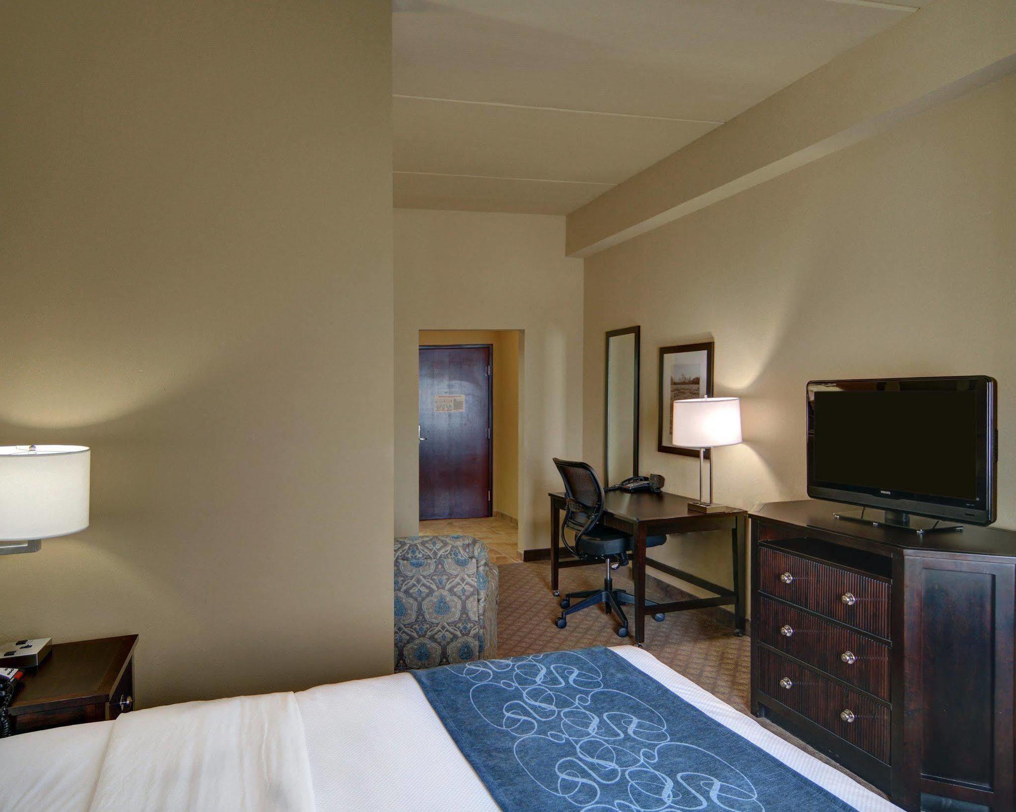 Comfort Suites Frisco Exterior foto